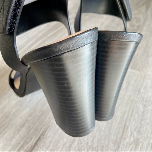 Simply Vera Wang Open Toe Heels Joan Size 9.5 Classic Black Block Heel Sandal - Picture 5 of 9
